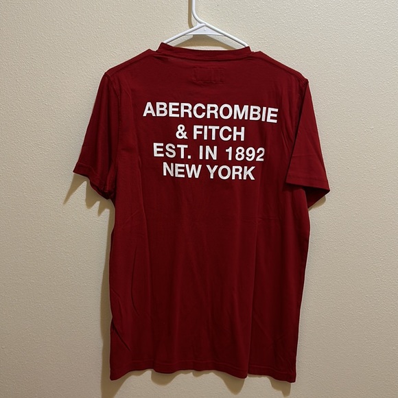 Abercrombie & Fitch T-shirt, size medium, color red - Picture 2 of 3